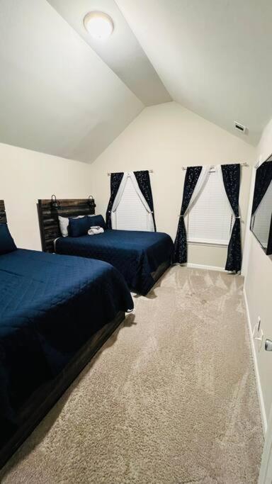 One Chance Luxury Estate - King & Queen Suites! Atlanta Extérieur photo